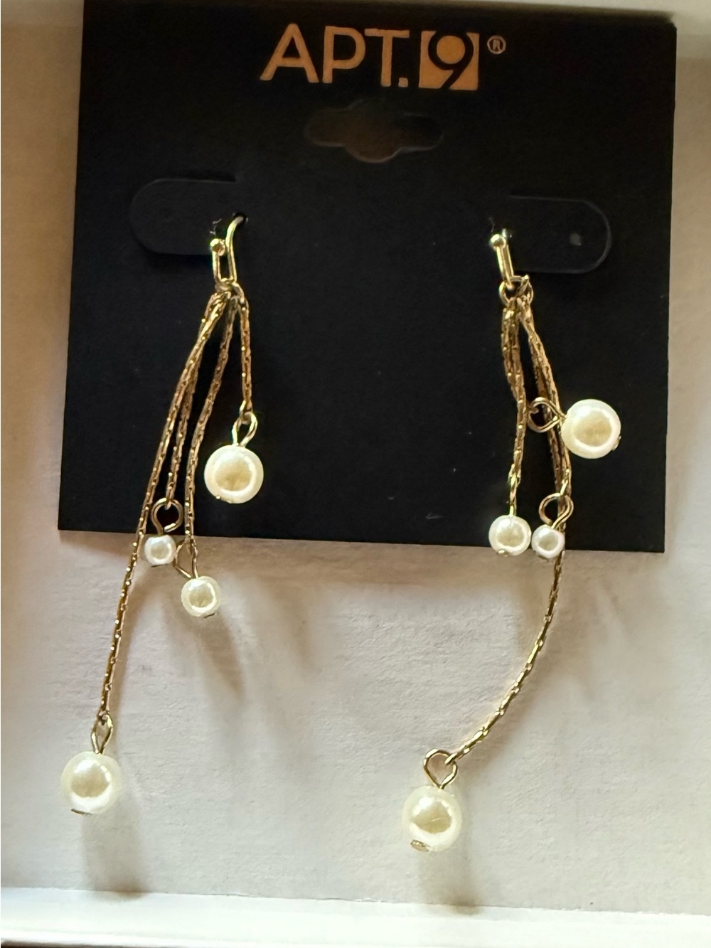 Apt. 9 Gold Tone Pearl Drop Dangle Earrings.  2.5”L